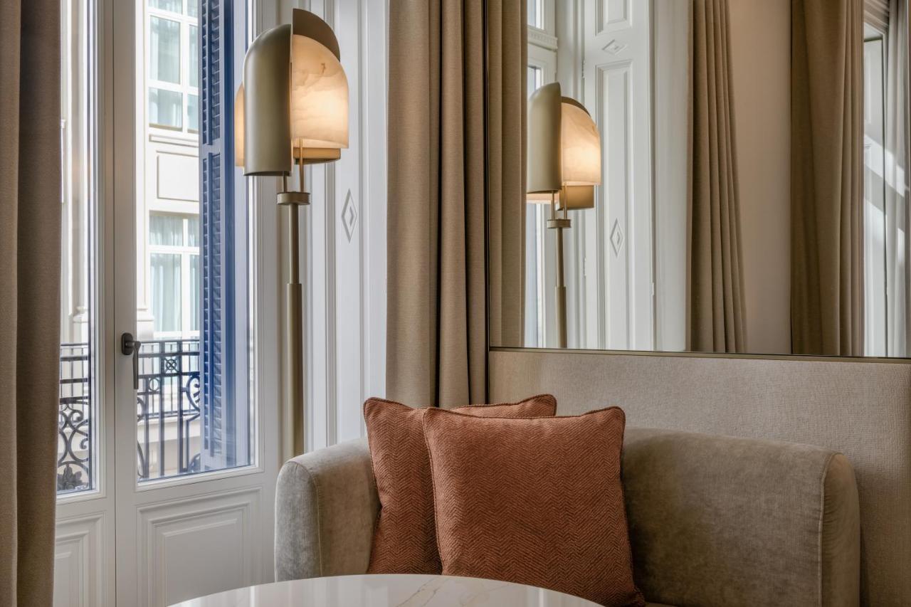 Habitación Deluxe Premium con balcón y vistas a la ciudad - 1 cama extragrande