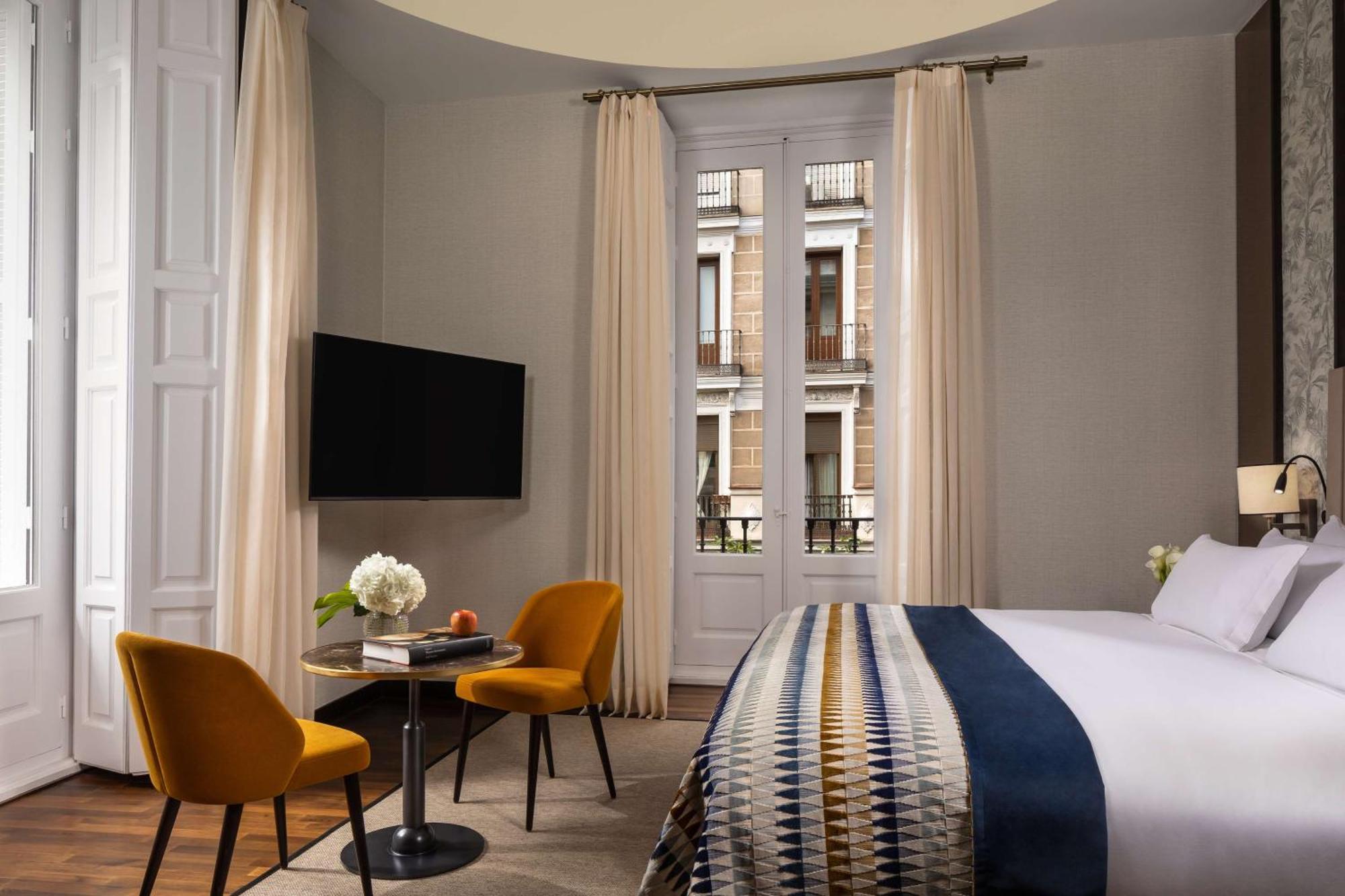 Suite con cama supletoria (2 adultos + 2 niños)