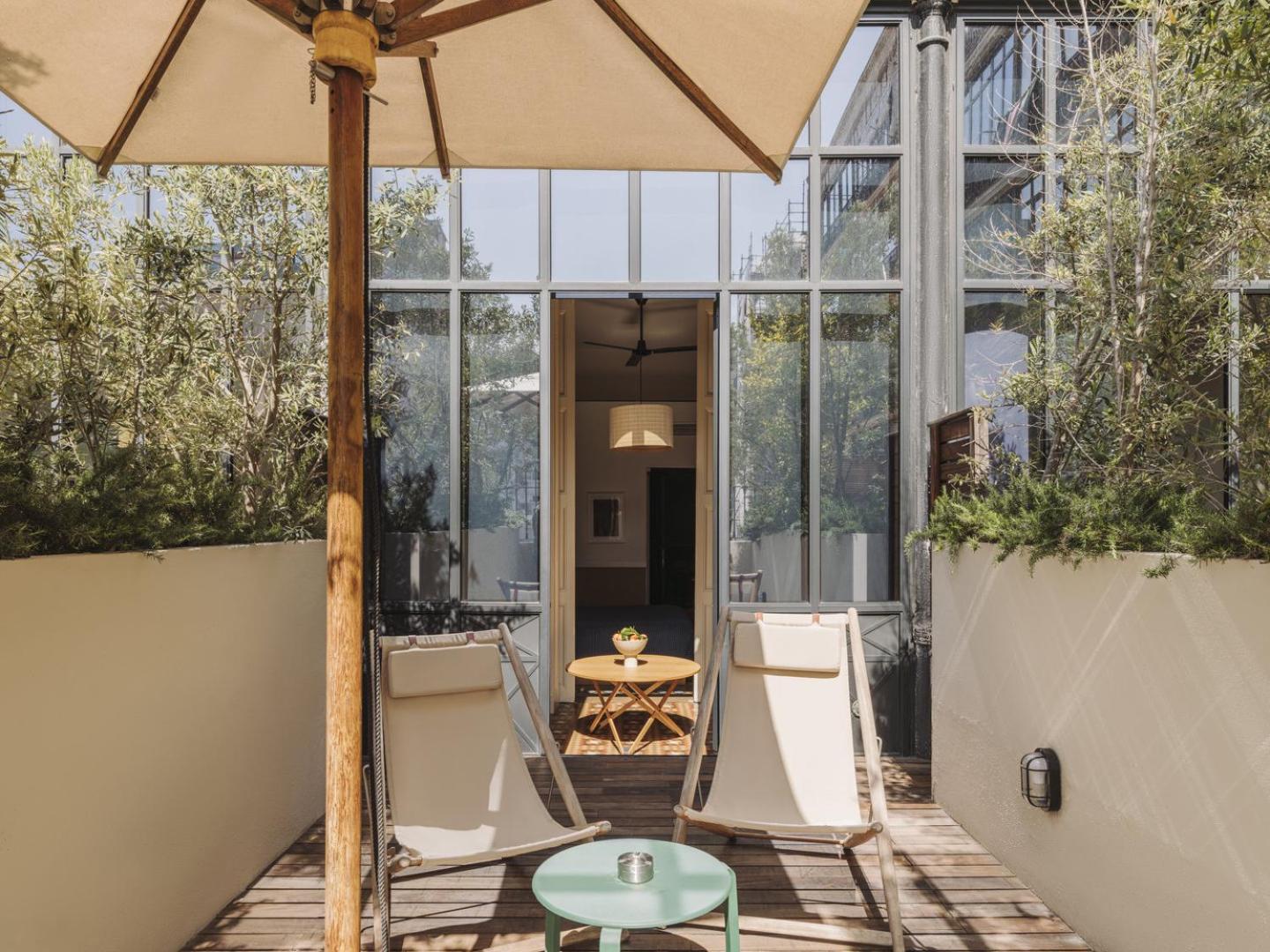 Deluxe Double Room Private Patio