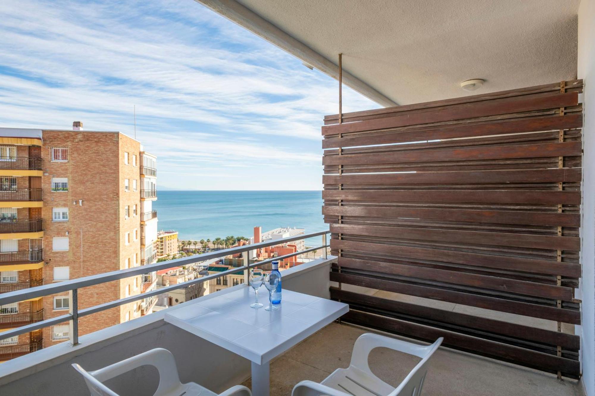Habitación Superior con vistas laterales al mar