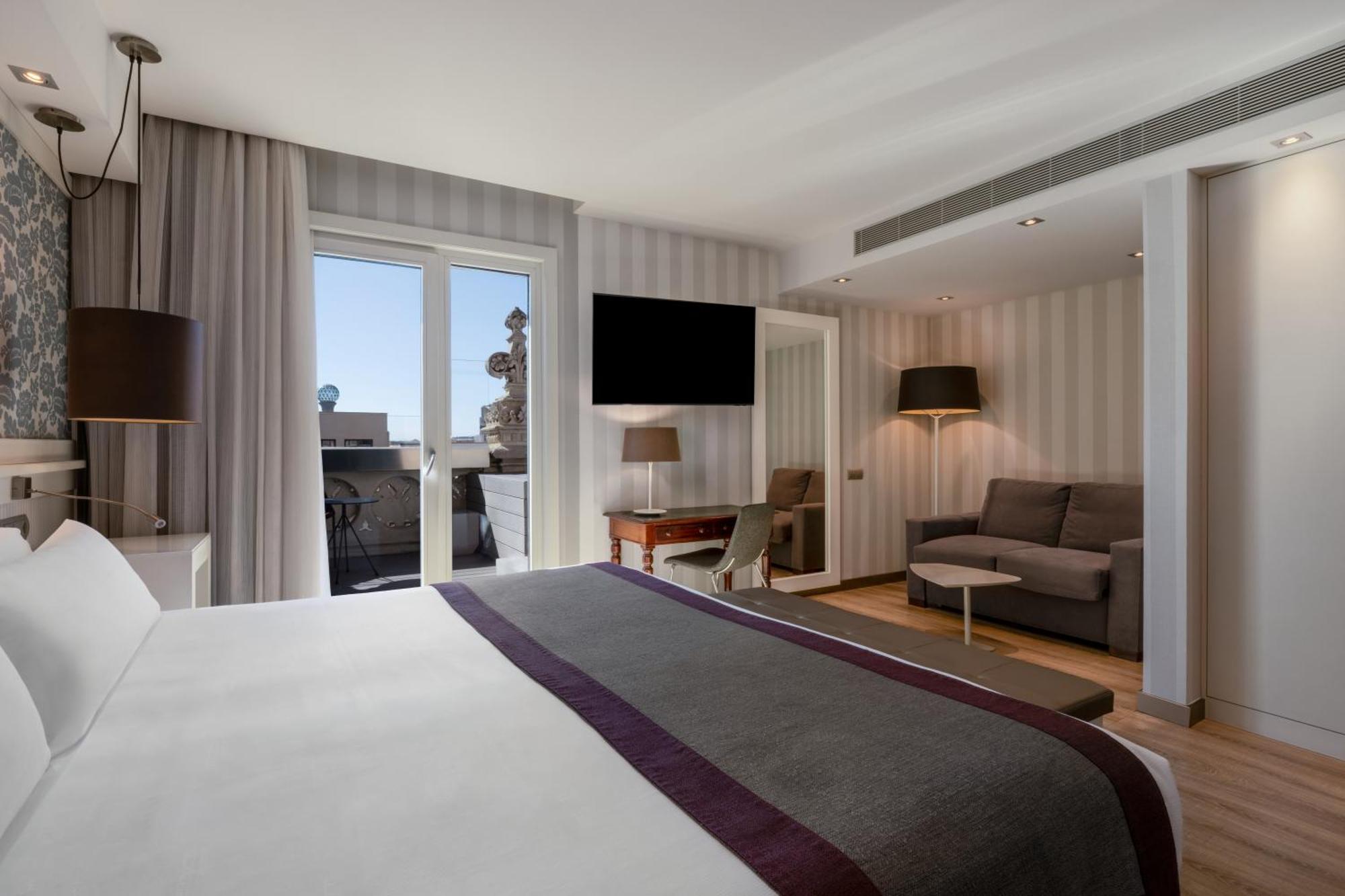 Deluxe Double Room Private Pool Spa Access