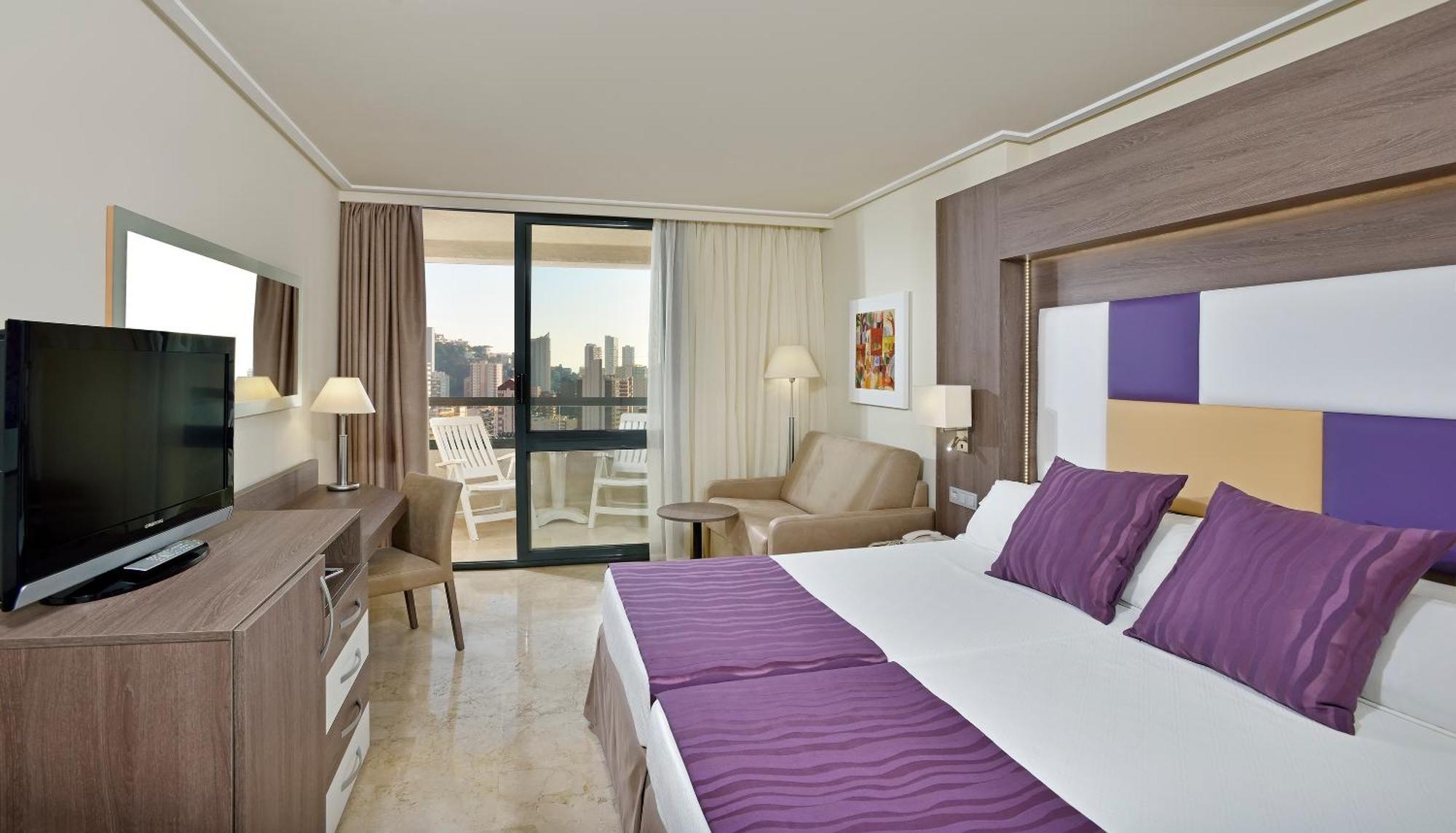 Double or Twin Room,701693485:JPEG