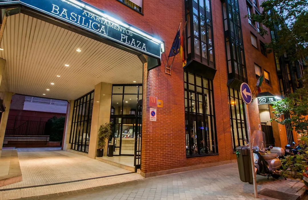 Espahotel Plaza Basílica-1