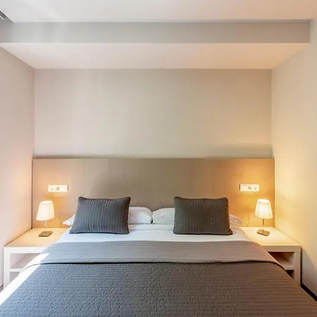 Espais Blaus Apartments-2