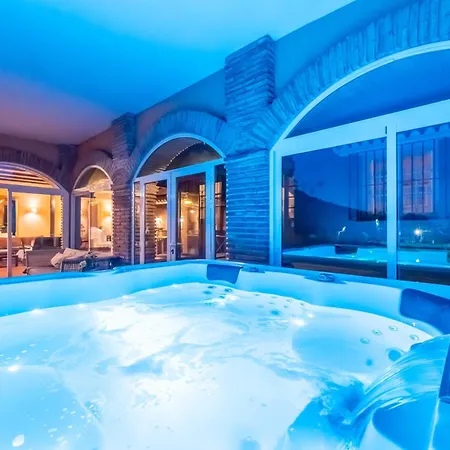 Villa Buenavista Malaga - Sea View, Private Heated Pool, Spa, 5 Bedrooms-2