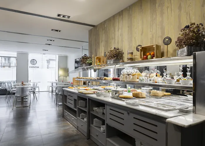 Petit Palace Plaza España