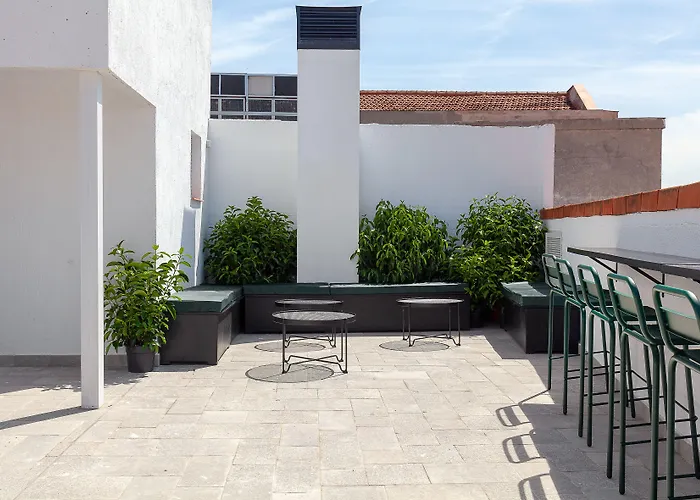 2060 The Newton Hostel Madrid